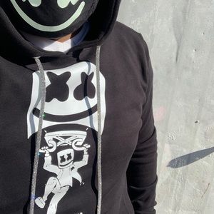 Sweater with hoodie rhinestones marshmallo